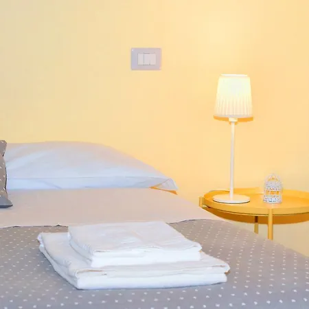 Guest house Casa De' Mannini 2*